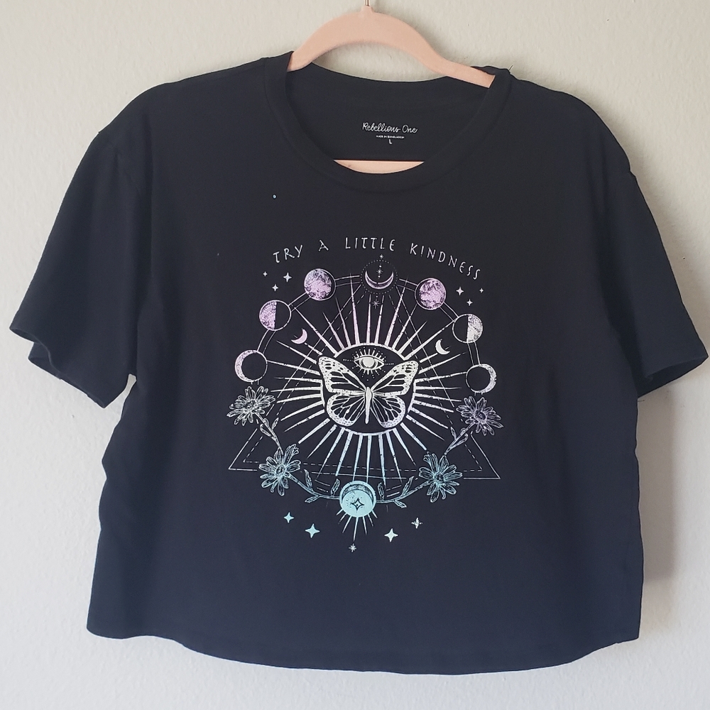 Black ⚫ Moon Stars Crop Top - Picture 2 of 14